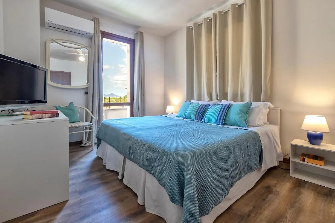 Sardinia Guest House Olmedo 5*,