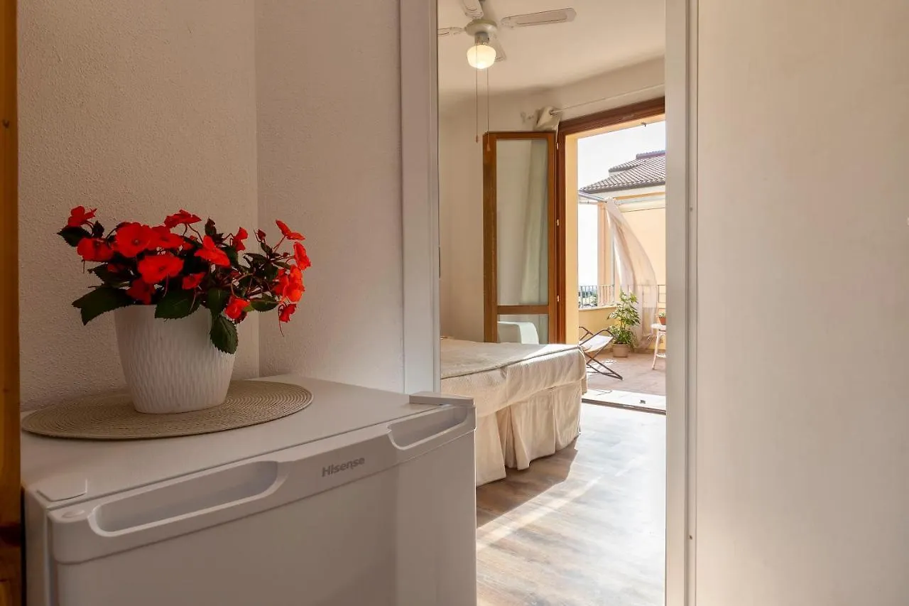 Sardinia Guest House Olmedo 5*,